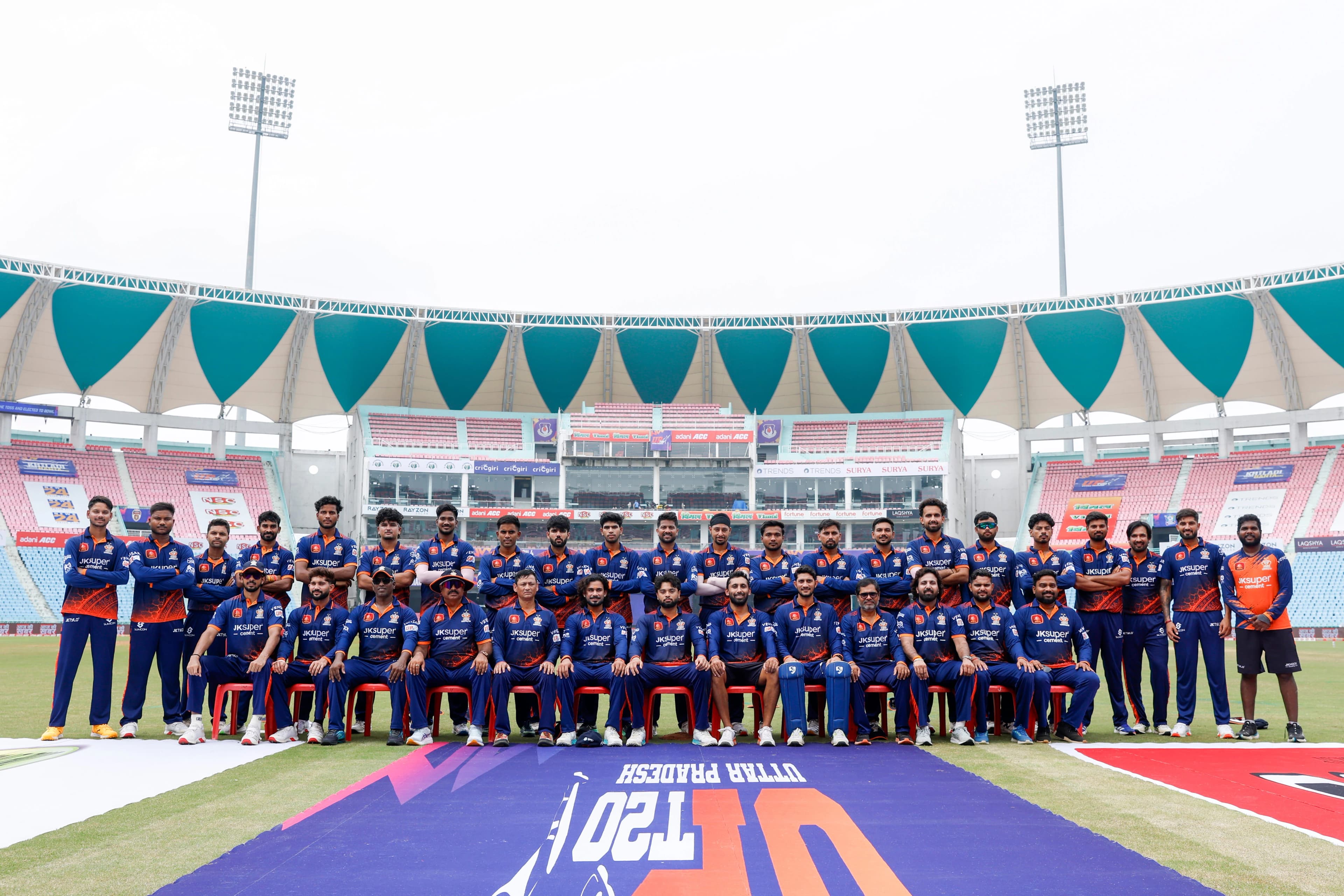 Kashi Rudras lift the trophy